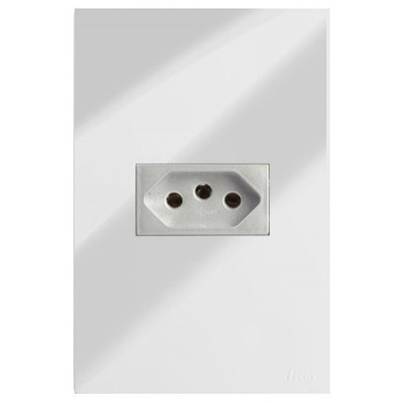 Conjunto Tomada 20a Horizontal 4x2 - RECTA Espelhada Gloss (Módulo Prata) Conjunto Tomada 20a Horizontal 4x2 - RECTA Espelhada Gloss (Módulo Prata)